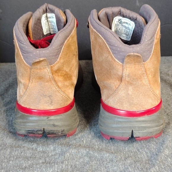 Danner Hiking Boots Mens Size 9.5 Brown Red Mountain 600 4.5\